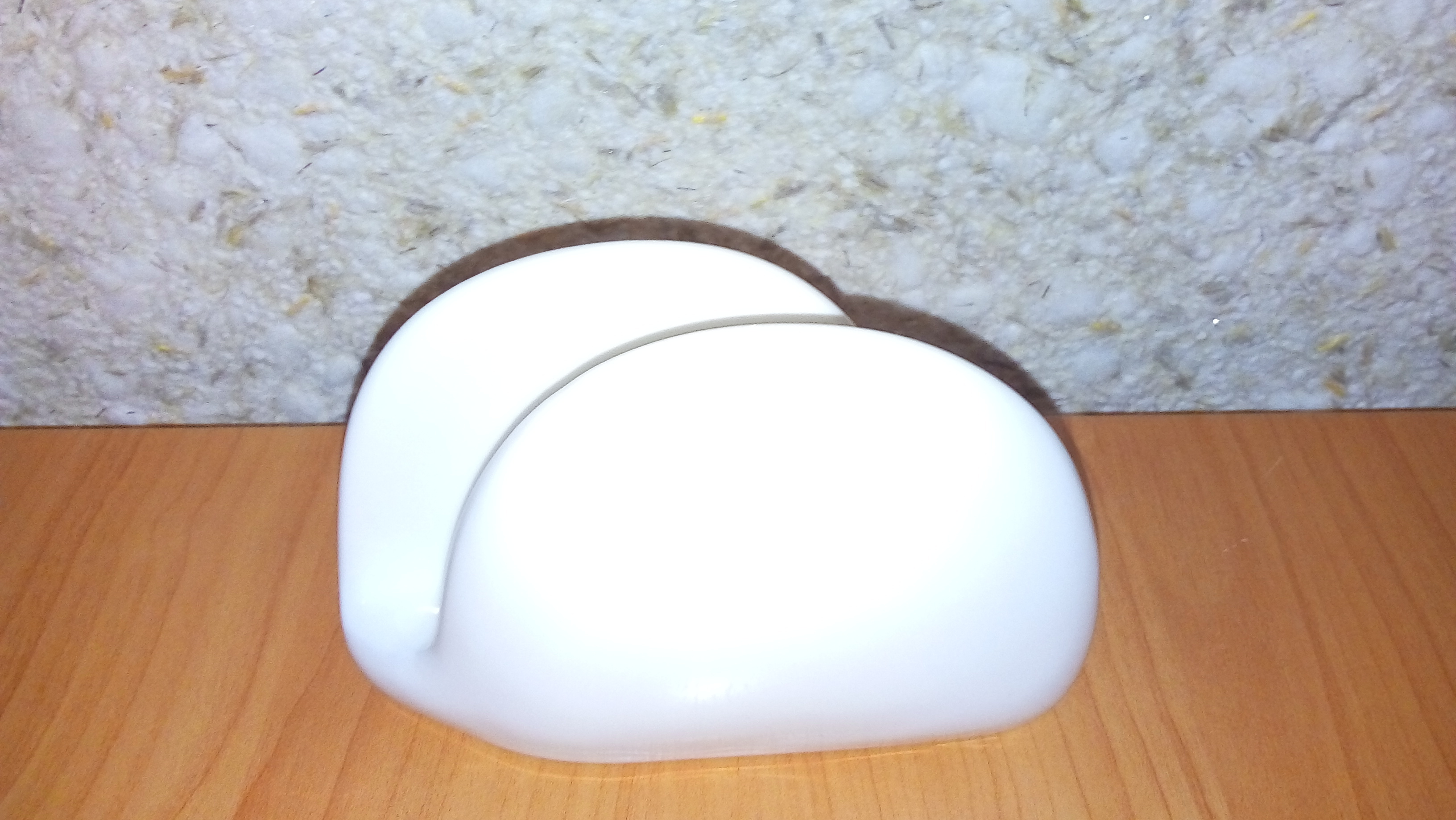 Фотография покупателя товара Салфетница фарфоровая Wilmax, 11×8 см, цвет белый - Фото 3