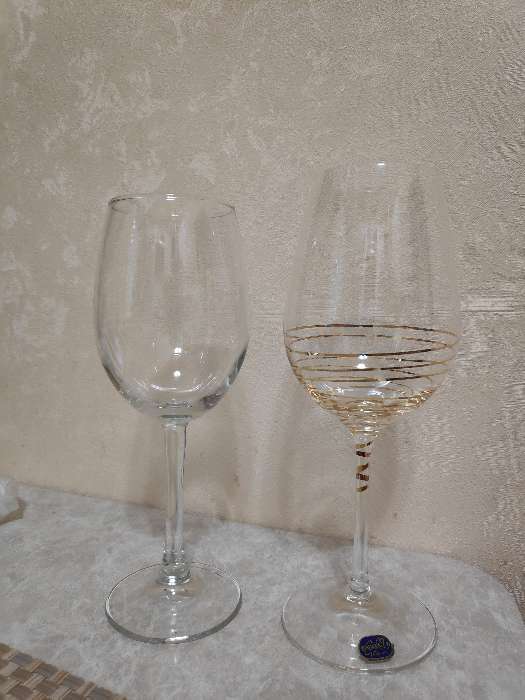 Фотография покупателя товара Набор бокалов для вина «Золотая спираль», 350 мл, 2 шт - Фото 2