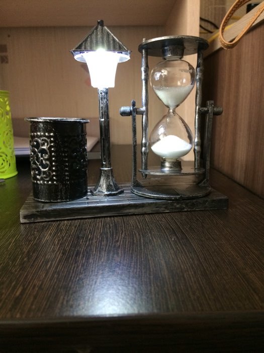 Фотография покупателя товара Песочные часы "Уличный фонарик" подсветка, с карандашницей, 6.5 х 15.5 х 14.5 см