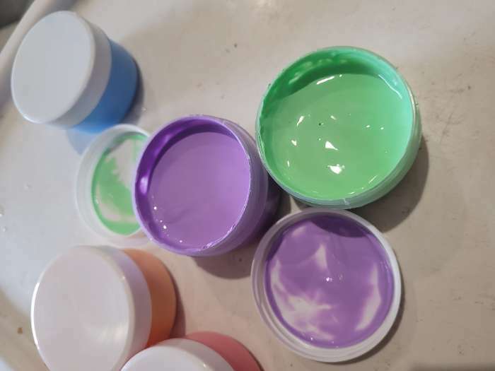 Фотография покупателя товара Краски пальчиковые пастельные, набор 6 цветов х 60 мл, "Каляка-Маляка", для малышей - Фото 3