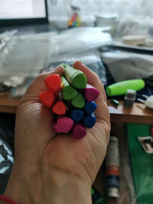 Фотография покупателя товара Ручка шариковая, 0.7 мм, стержень синий, корпус с резиновым держателем, МИКС - Фото 4