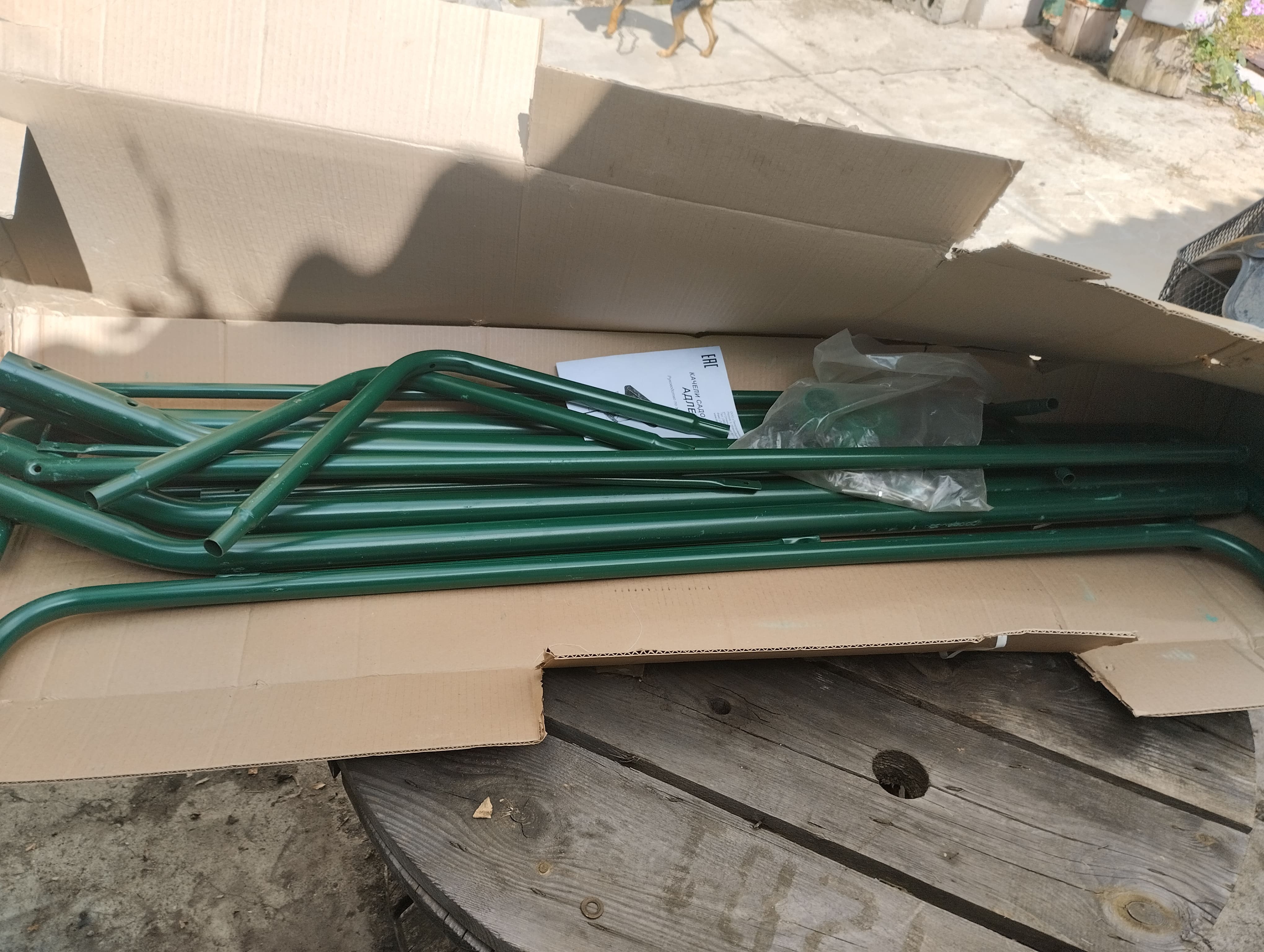 Фотография покупателя товара Качели садовые «Адлер», 175×150×120 см, максимальная нагрузка 150 кг, зелёные - Фото 51