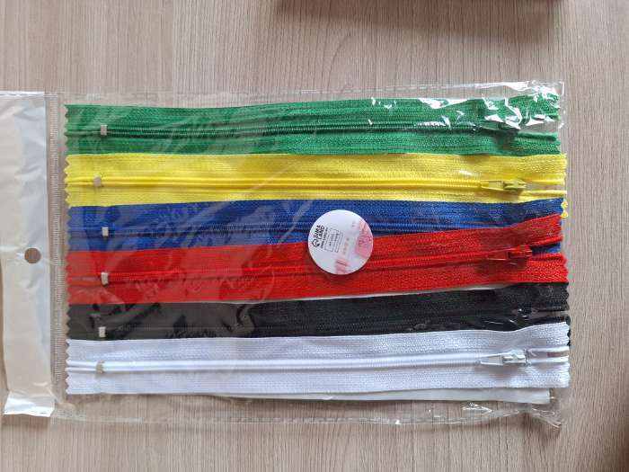 Фотография покупателя товара Набор молний «Спираль», №3, неразъёмные, 20 см, 6 шт, разноцветные