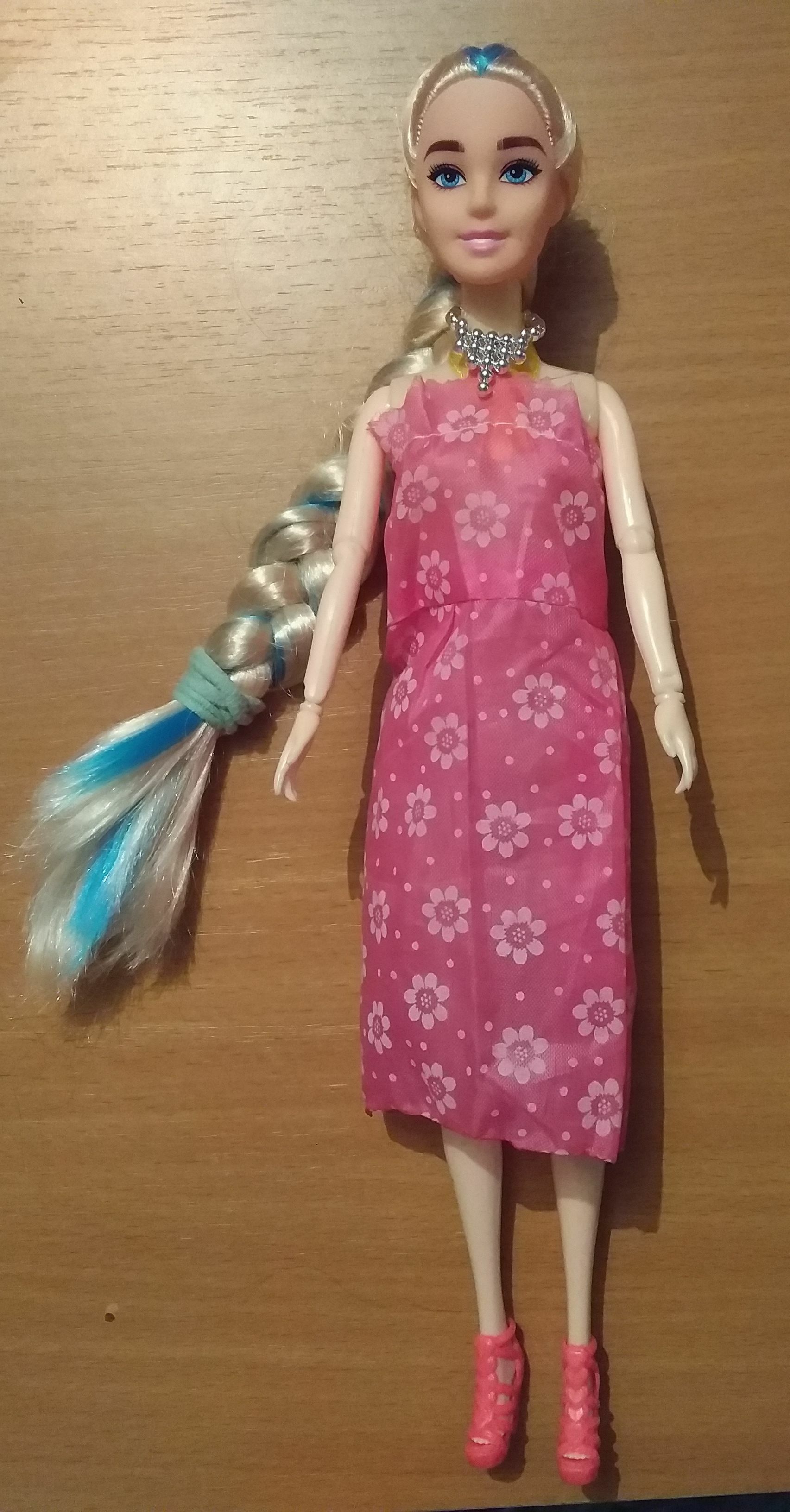 Фотография покупателя товара Кукла-модель шарнирная «Оля» в платье, с аксессуарами, МИКС - Фото 5