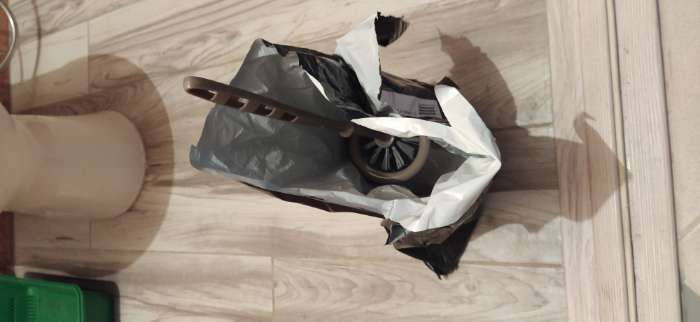 Фотография покупателя товара Ёршик для унитаза с подставкой «Капри», 14×12,5×37 см, цвет коричневый - Фото 4