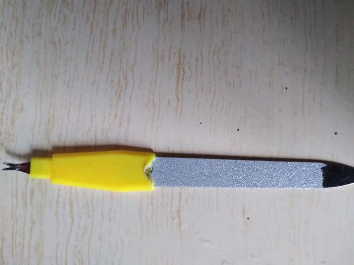 Фотография покупателя товара Пилка-триммер металлическая для ногтей, с защитным колпачком, в чехле, 14 см, цвет МИКС - Фото 4