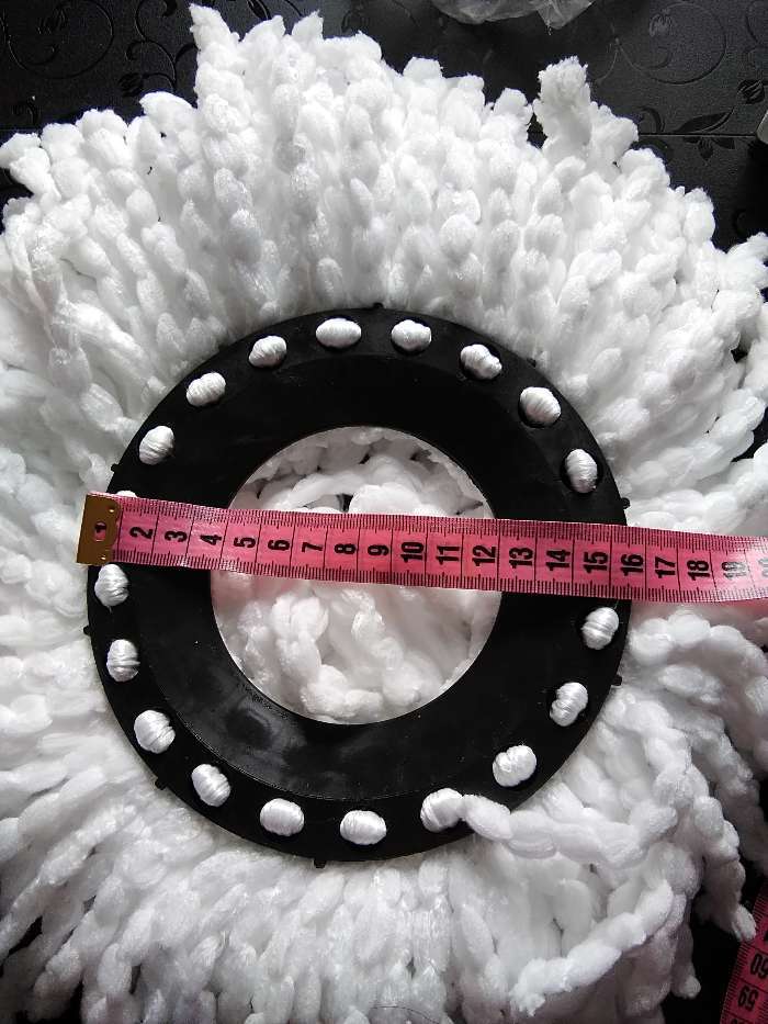 Фотография покупателя товара Насадка для швабры с отжимом-центрифугой Доляна, комплектующие к набору, длина нитей 10 см, микрофибра, 75 гр, цвет белый - Фото 4