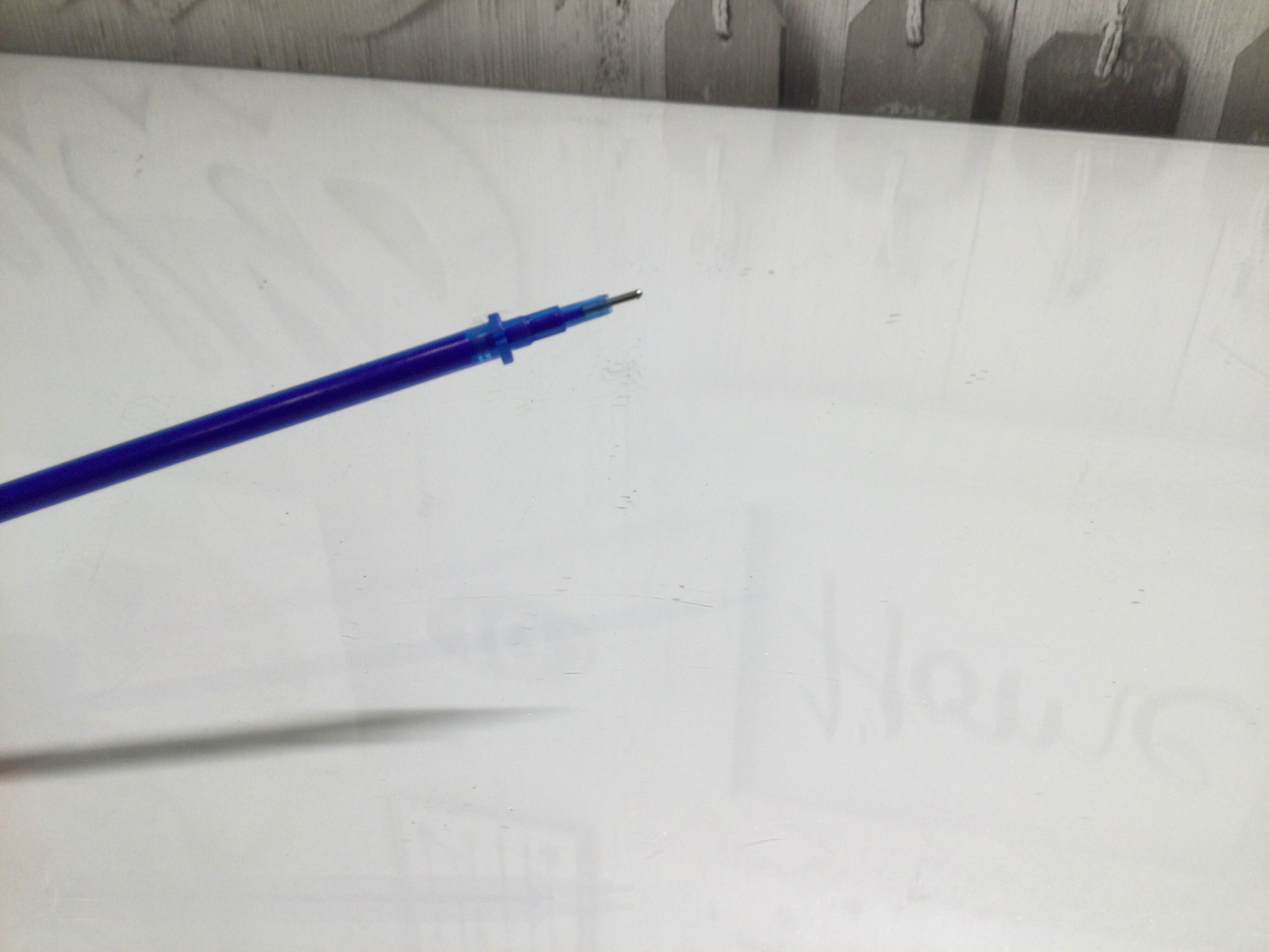 Фотография покупателя товара Стержень гелевый 0,5 мм, для ручки со стираемыми чернилами, 131 мм, чернила синие (штрихкод на штуке) - Фото 9