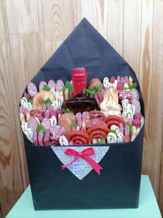 Фотография покупателя товара Бумага белый крафт, двусторонняя, черный, газета, 0.6×10 м - Фото 2