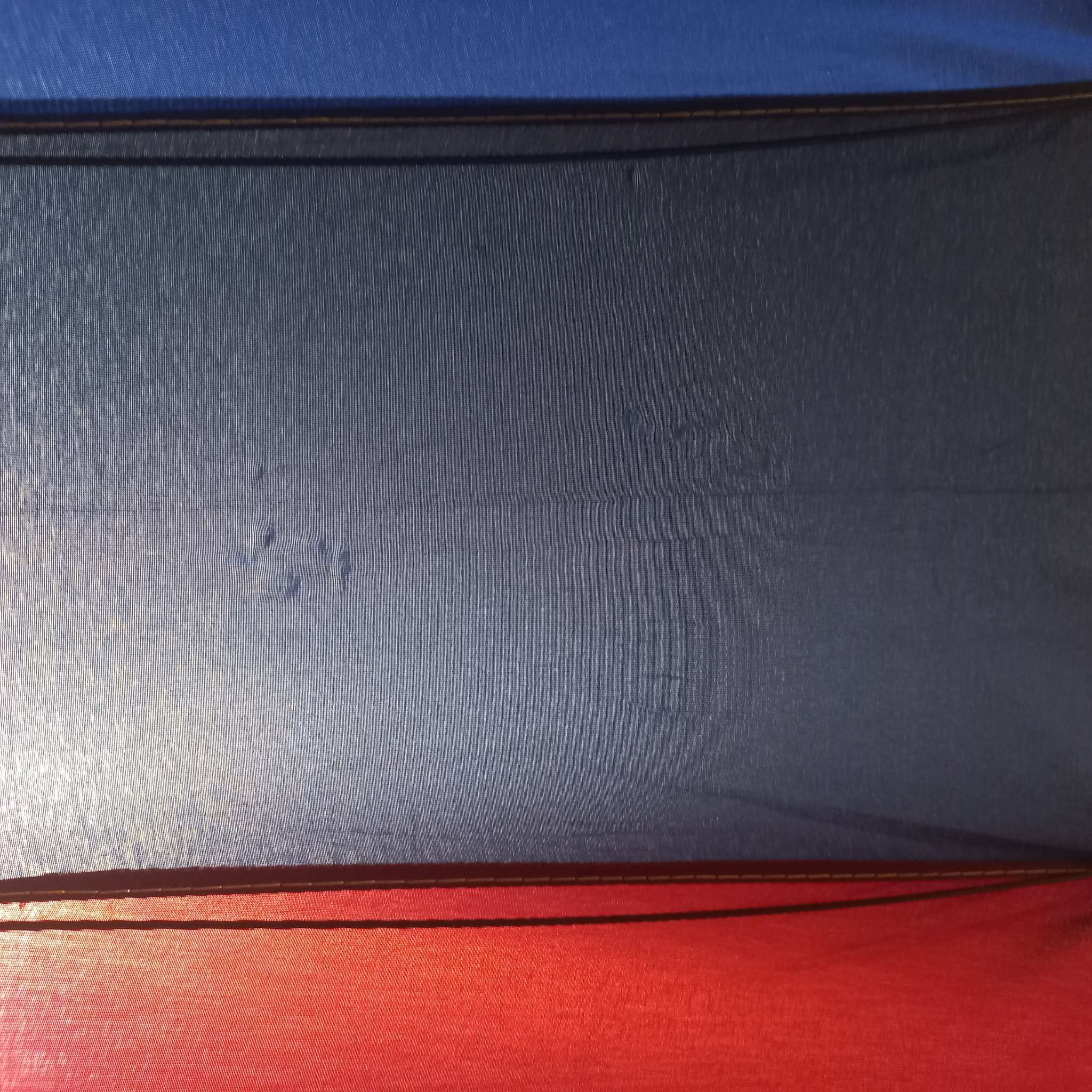 Фотография покупателя товара Зонт - трость полуавтоматический «Радуга», эпонж, 16 спиц, R = 48 см, разноцветный - Фото 2