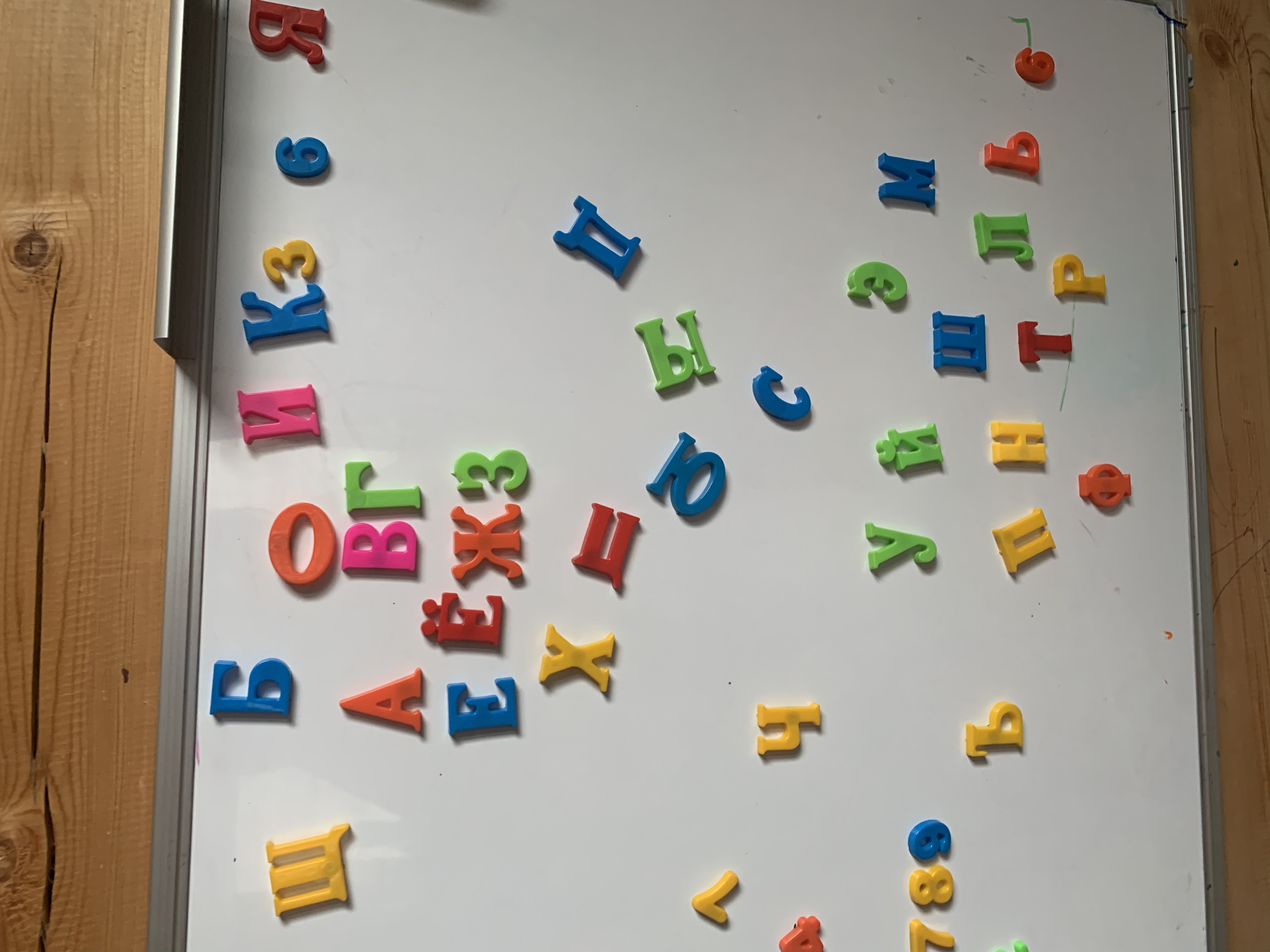 Фотография покупателя товара Алфавит магнитный русский язык, цифры магнитные в банке, 59 деталей, цвета МИКС