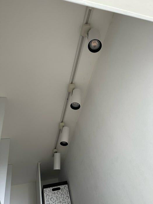 Фотография покупателя товара Трековый светильник Luazon lighting, TSL-013, 30 Вт, 2100 Лм, 2800K, белый, свечение тёплое белое - Фото 1