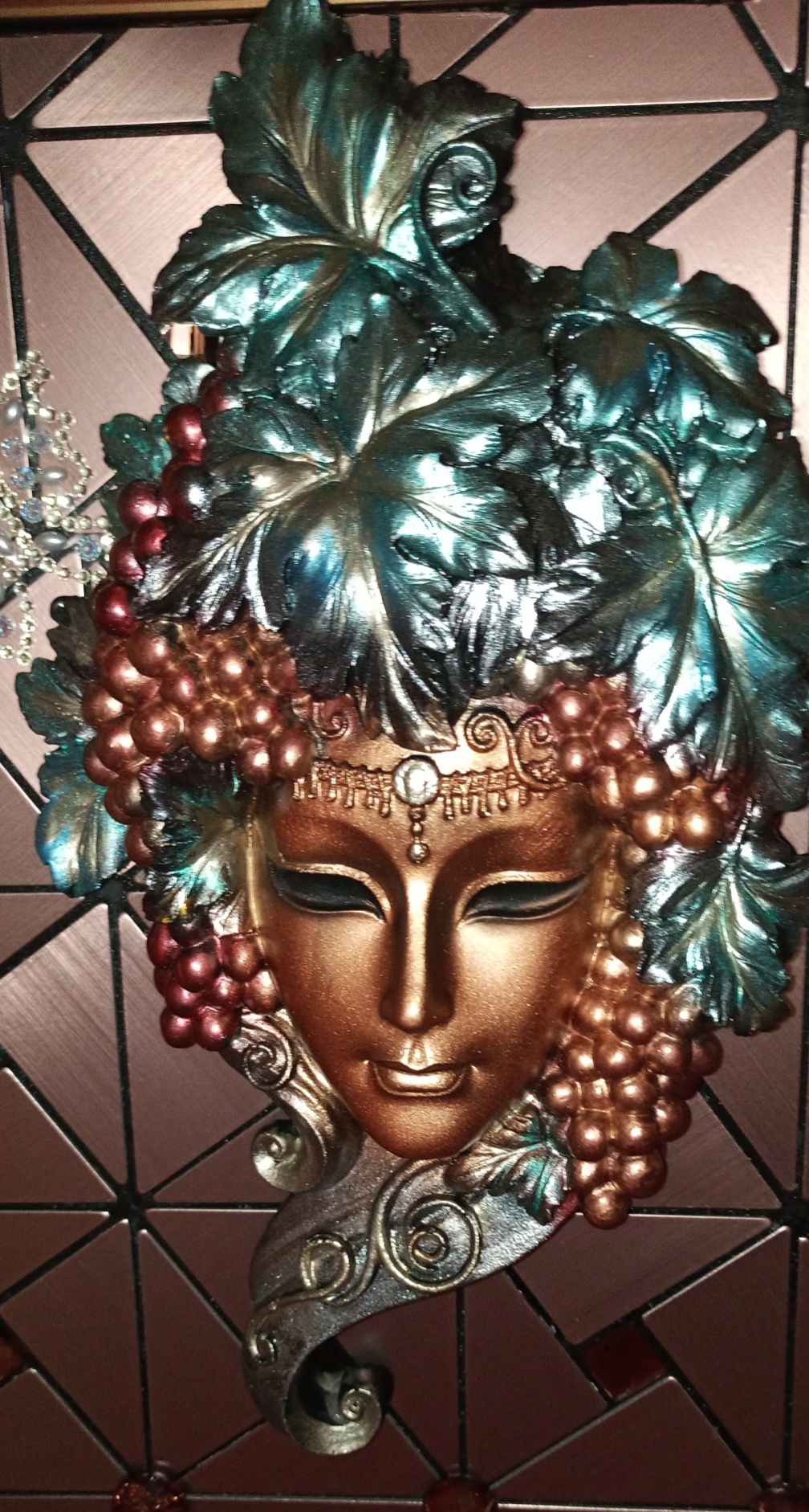 Фотография покупателя товара Венецианская маска "Павлин" цветной, 35см - Фото 2