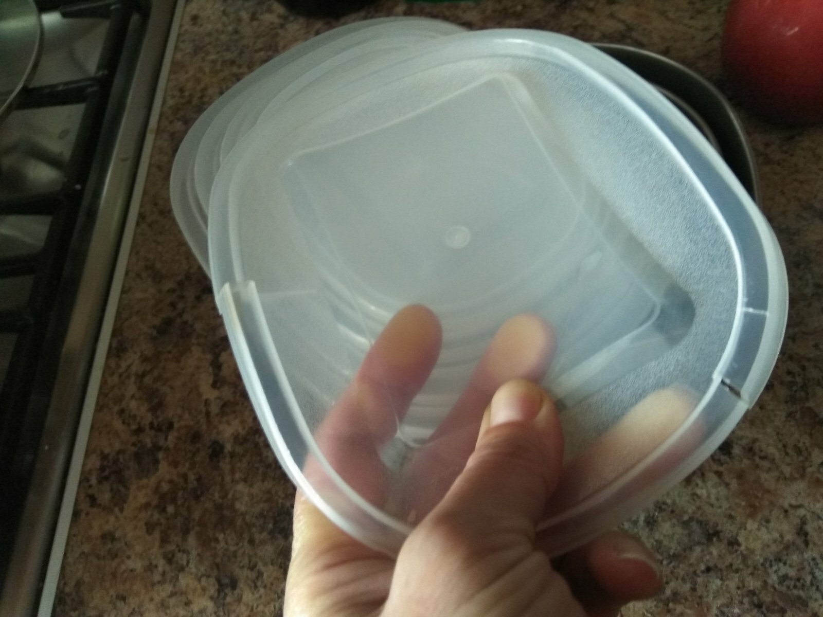 Фотография покупателя товара Набор салатников из нержавеющей стали с крышками, 5 шт.: 350 мл, 700 мл, 850 мл, 1.3 л, 1.6 л - Фото 4