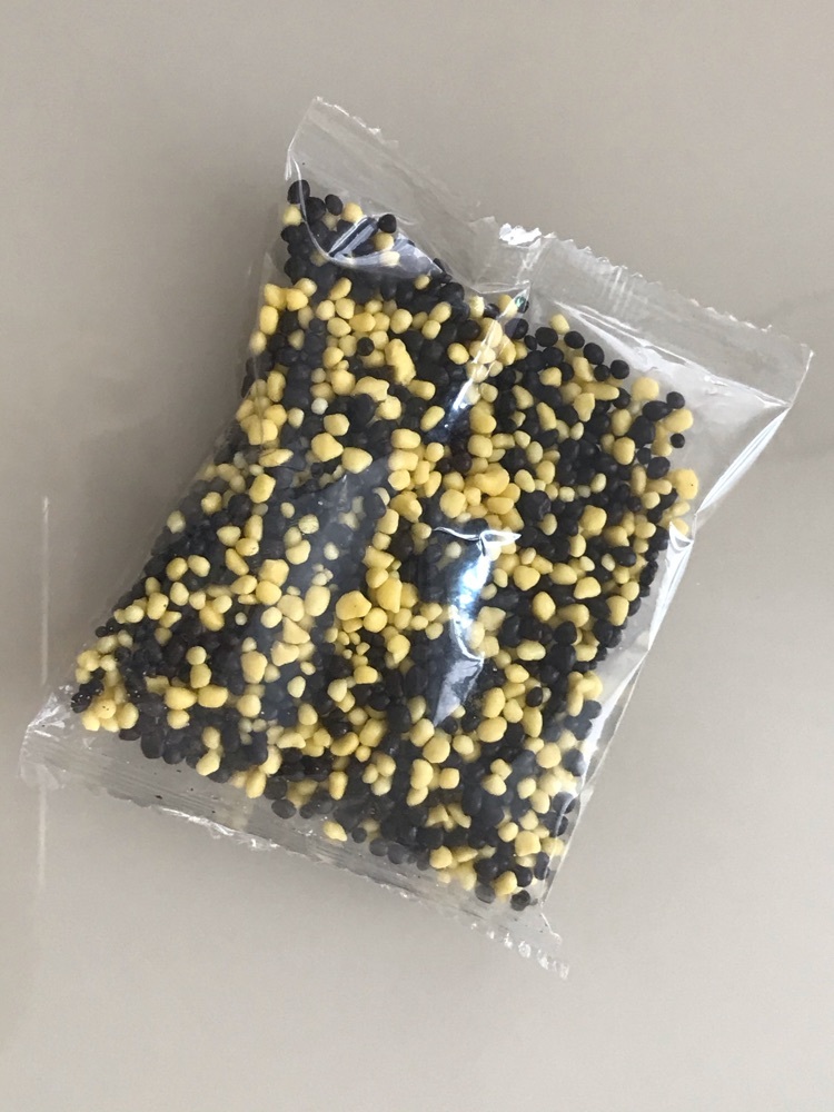 Фотография покупателя товара Посыпка декоративная цветная "Крошка Люкс", желтая, темная, 50 г - Фото 1