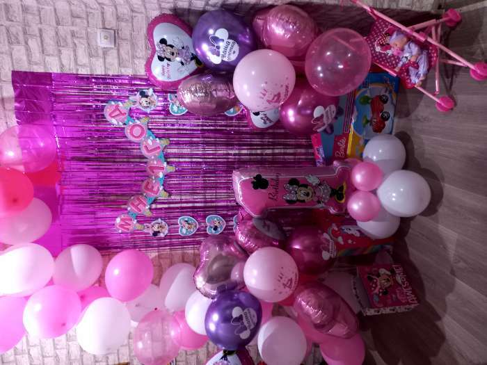 Фотография покупателя товара Букет из шаров фольгированных "Happy Birthday", набор 5 шт, Минни Маус, 4 сердечка, единичка - Фото 3