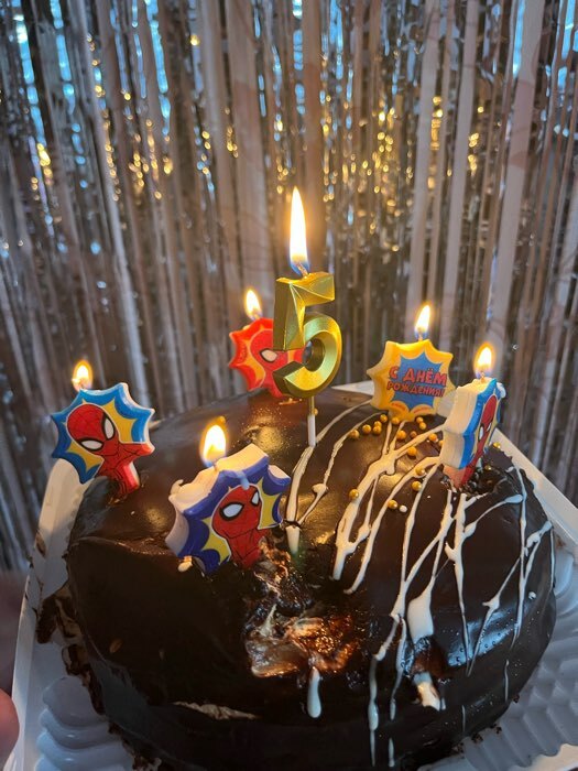Фотография покупателя товара Свеча в торт набор "С Днем Рождения" 5 шт., Человек-паук - Фото 1
