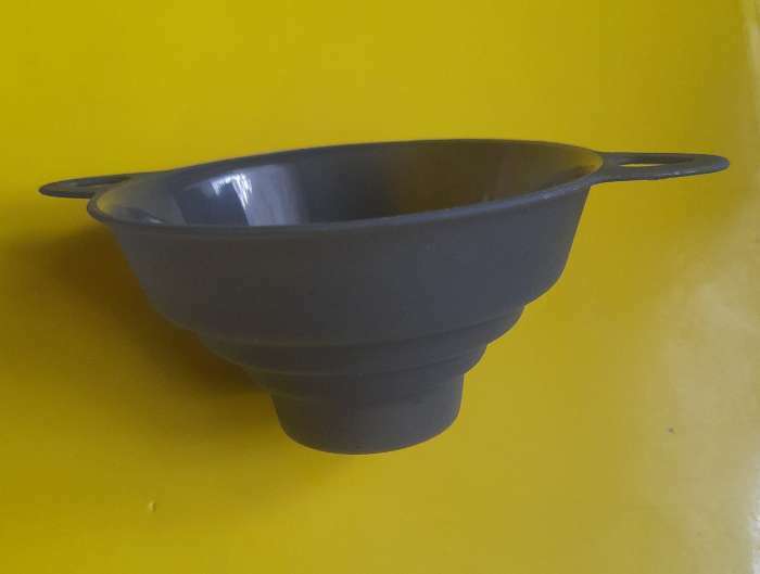 Фотография покупателя товара Воронка для банок 4 диаметра, верхний d=10 см, цвет МИКС - Фото 8
