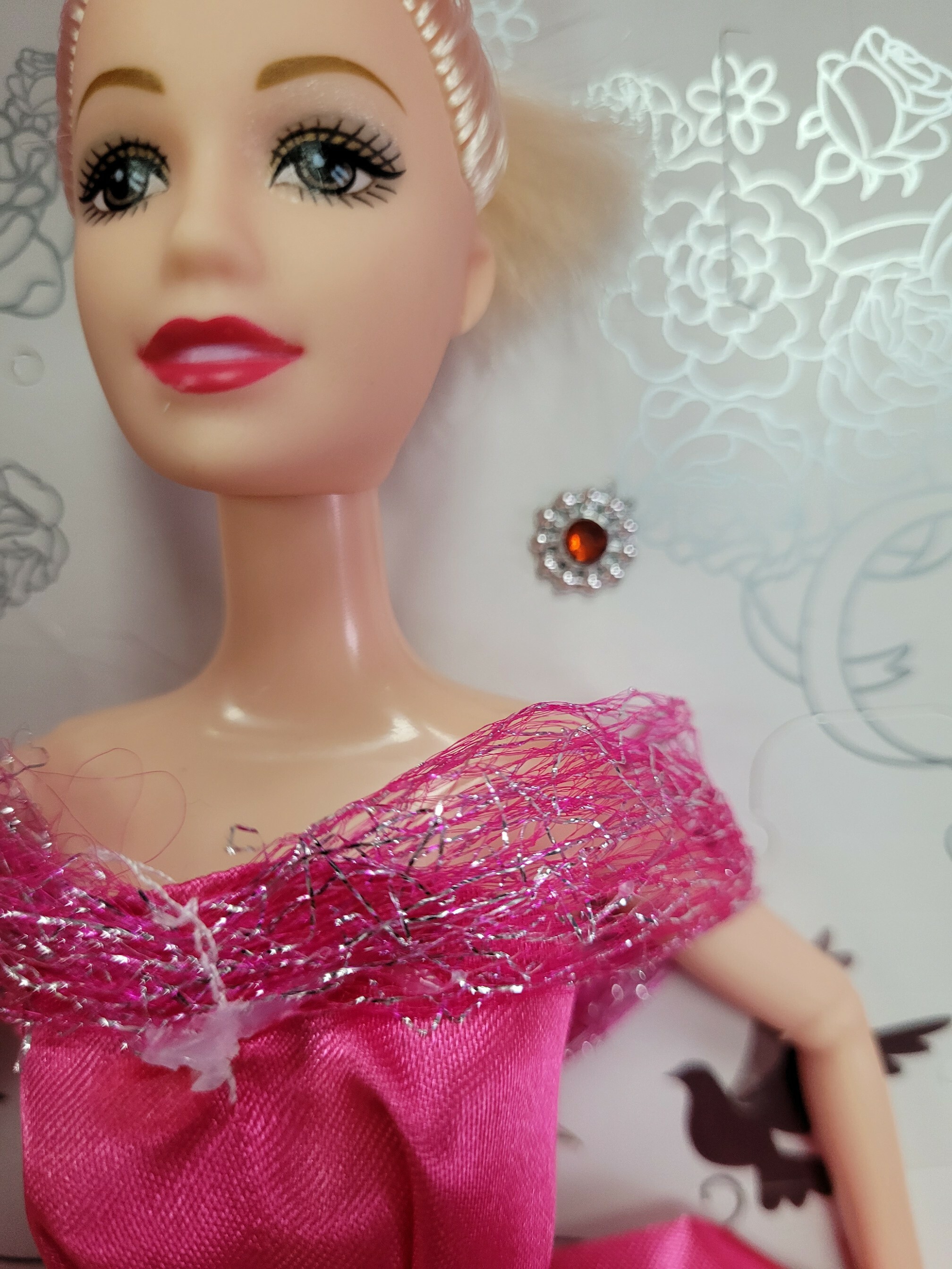 Фотография покупателя товара Кукла-модель шарнирная «Виктория» в пышном платье, с аксессуарами, МИКС - Фото 1