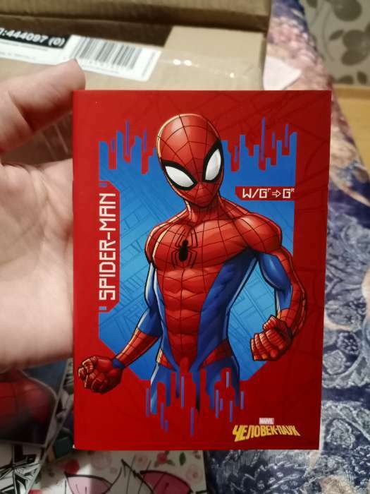 Фотография покупателя товара Блокнот А6 32 л на скрепке Человек-паук Супергерой - Фото 4