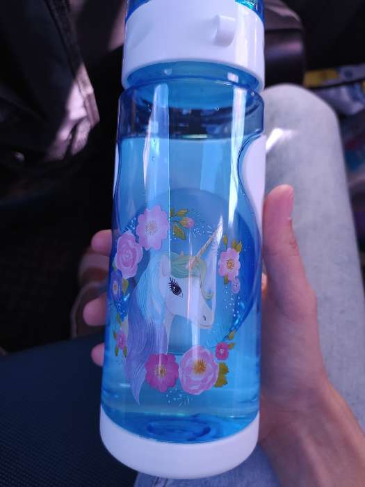 Фотография покупателя товара Бутылка «Единорог», 600 мл, 7,5×21 см, цвет МИКС - Фото 4