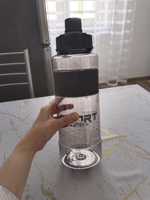 Фотография покупателя товара Бутылка для воды, 1.97 л, "Мастер К", 32 х 10 см - Фото 2