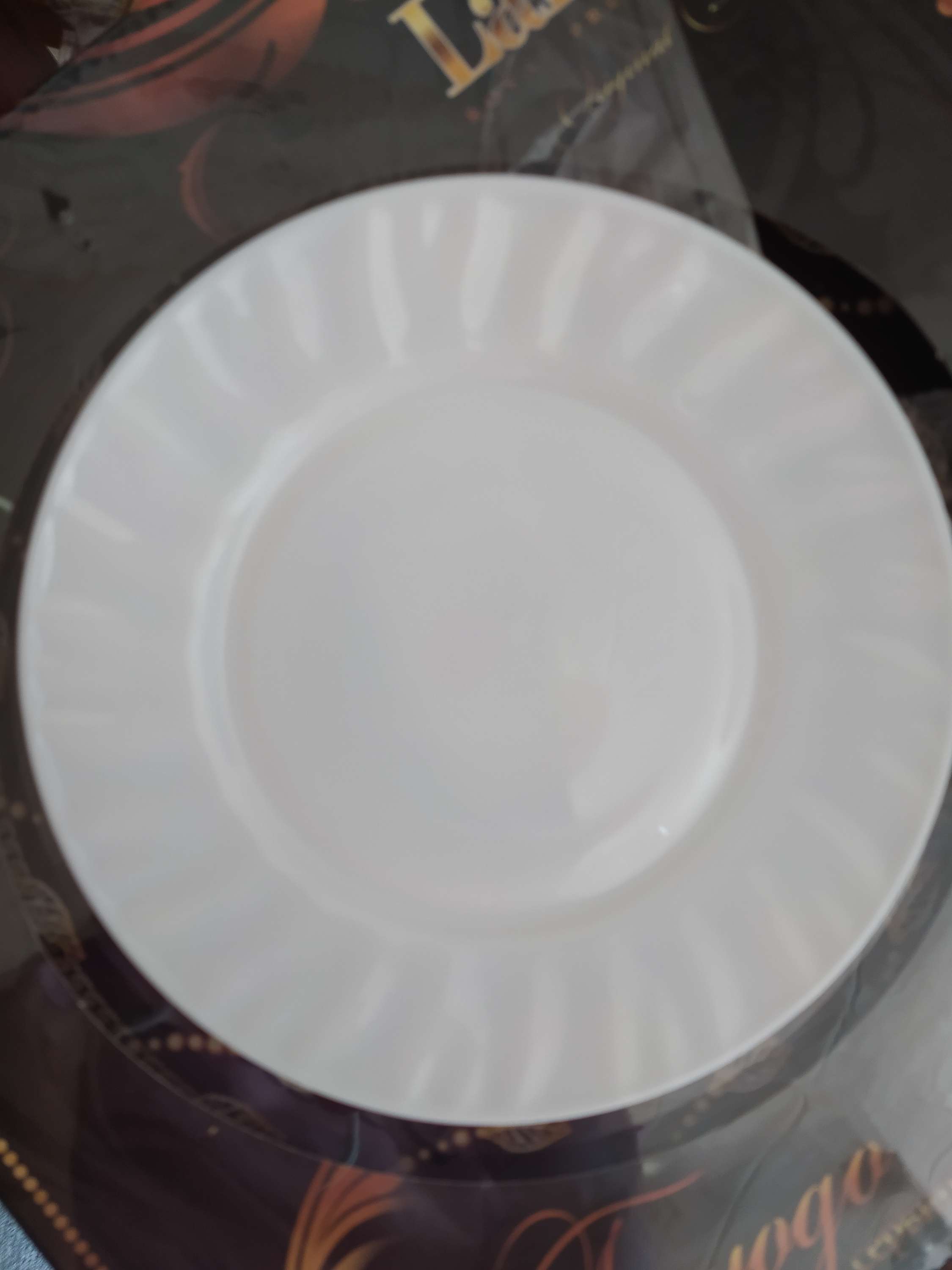 Фотография покупателя товара Тарелка десертная Доляна «Регал», d=17,5 см, стеклокерамика, цвет белый - Фото 8