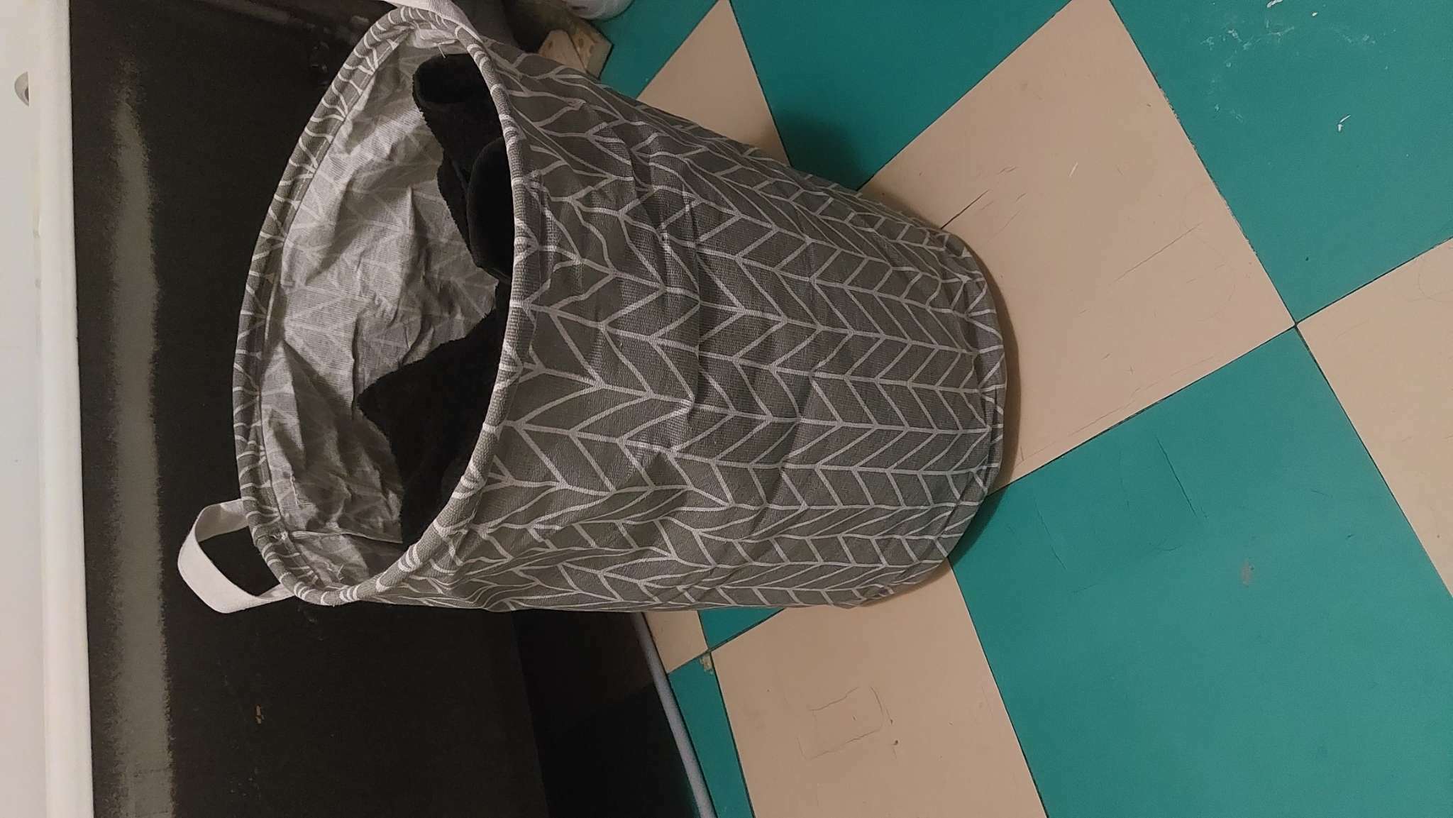 Фотография покупателя товара Корзина бельевая текстильная Доляна «Зигзаг», 35×35×60 см, цвет зелёный - Фото 1
