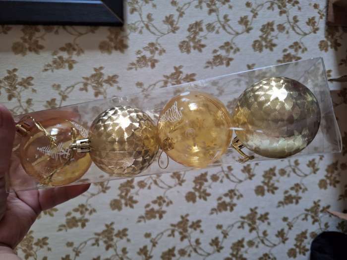 Фотография покупателя товара Набор шаров пластик d-5,5 см, 4 шт "Новогодние забавы" геометрия снежинки, золото жёлтый - Фото 1
