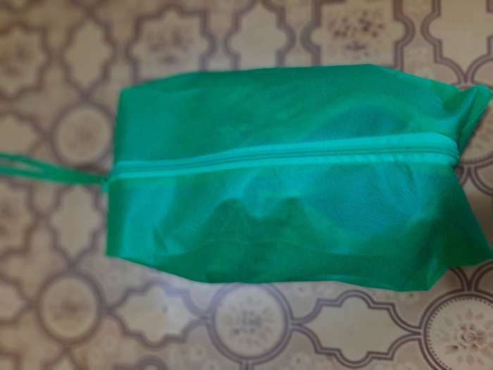 Фотография покупателя товара Сумка для обуви на молнии, цвет зелёный