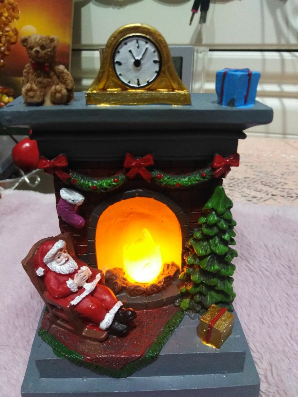 Фотография покупателя товара Светодиодная фигура «Камин» 13 × 9 × 6 см, полистоун, батарейки АААх2 (не в комплекте), свечение тёплое белое - Фото 1