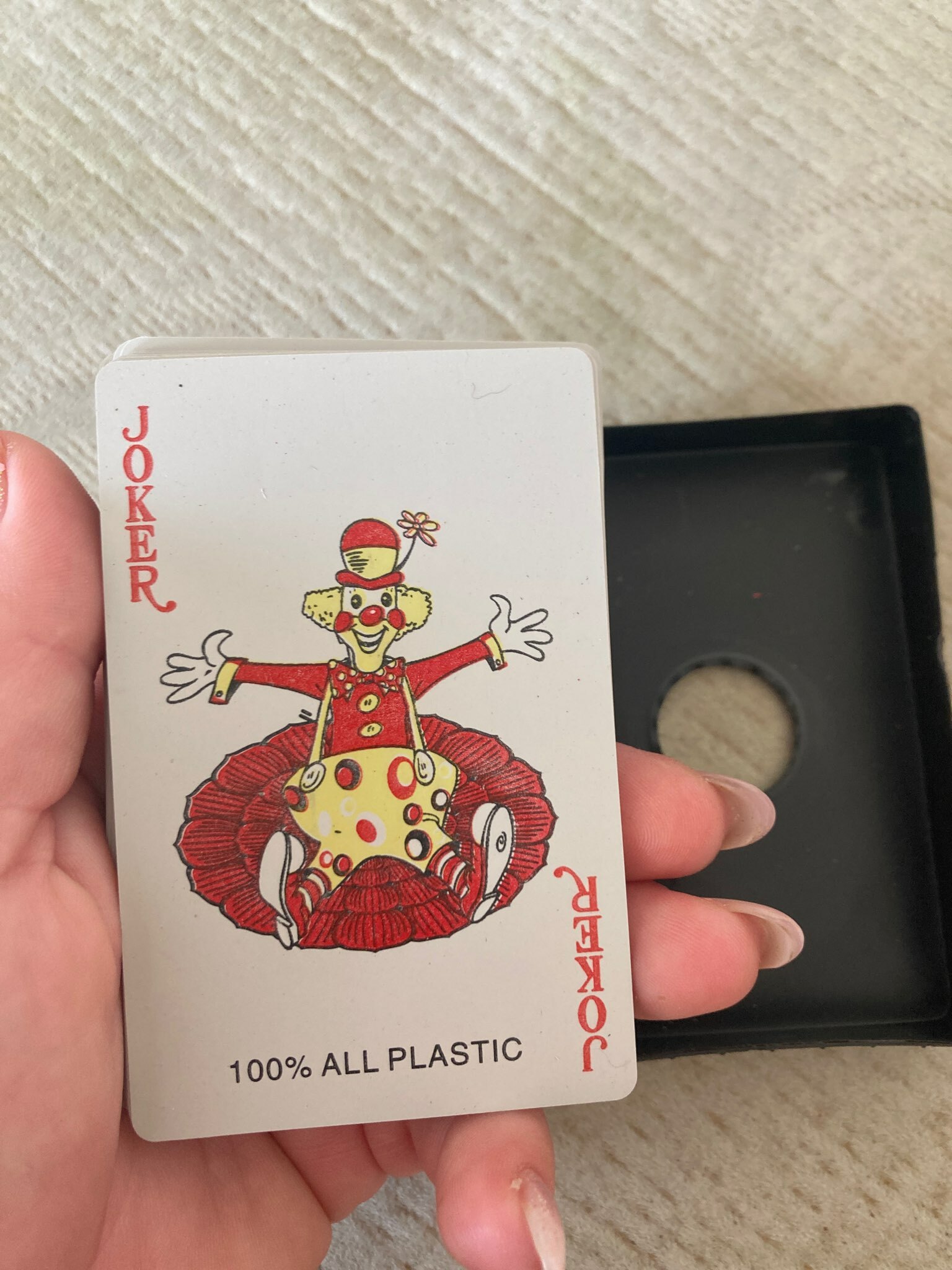 Фотография покупателя товара Карты игральные пластиковые «Royal», колода 54 шт., 8.8×5.7 см - Фото 18