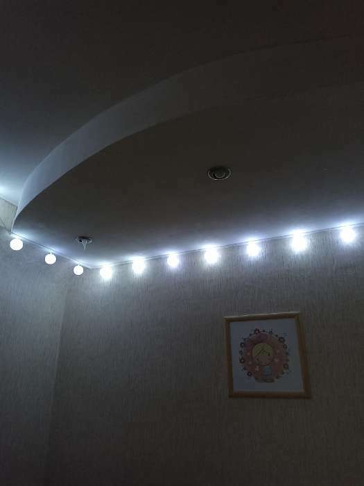 Фотография покупателя товара Гирлянда «Нить» 5 м с насадками «Клубки белоснежные», IP20, прозрачная нить, 20 LED, свечение белое, 220 В