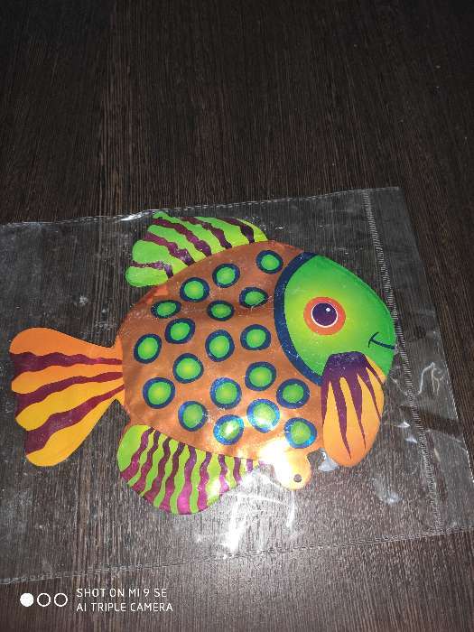 Фотография покупателя товара Шар-самодув 9" «Рыбка оранжево-зелёная», с палочкой, топпер - Фото 1