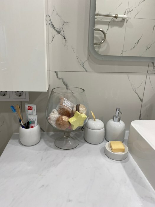 Фотография покупателя товара Набор аксессуаров для ванной комнаты SAVANNA Monro, 4 предмета (мыльница, дозатор для мыла 450 мл, стакан, баночка), цвет белый