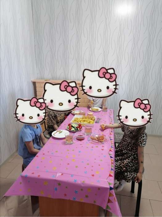 Фотография покупателя товара Скатерть «С днём рождения», 137 × 183 см, розовая - Фото 1