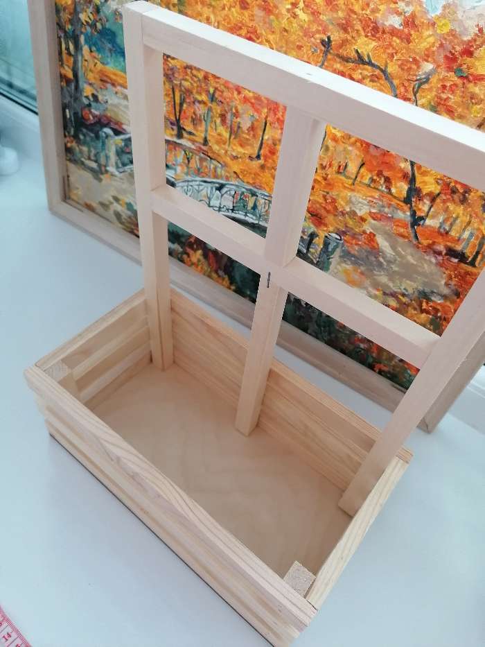 Фотография покупателя товара Кашпо деревянное 24,5×13,5×9/30 см "Букет под окном", с ручкой, натуральный