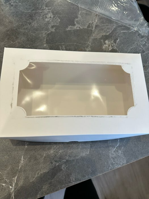 Фотография покупателя товара Коробка складная с окном под зефир, белый, 25 х 15 х 7 см - Фото 10