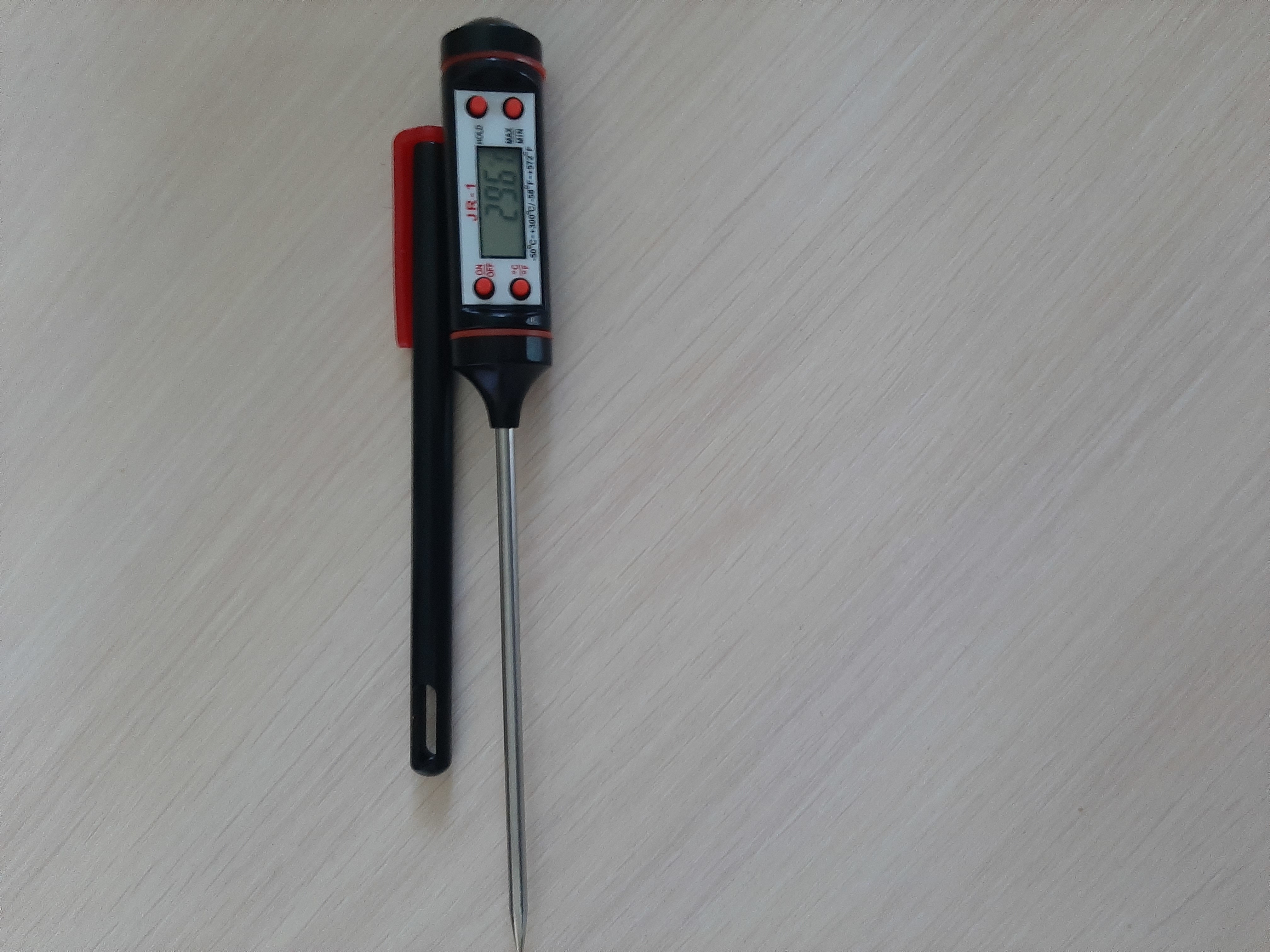 Фотография покупателя товара Термометр (термощуп) электронный на батарейках, в чехле - Фото 4