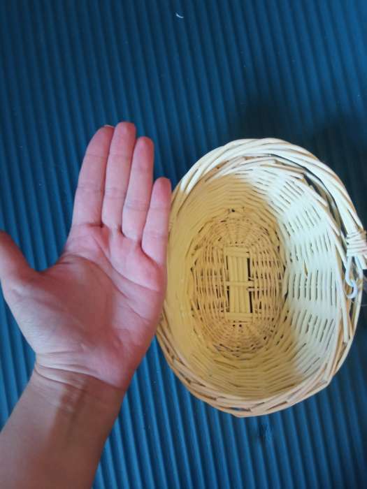 Фотография покупателя товара Корзина плетёная, жёлтая, 18×15×9 см, ива - Фото 6