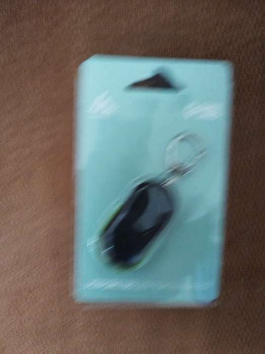 Фотография покупателя товара Брелок для поиска ключей Luazon LKL-04, пластиковый, звуковая и световая индикация, МИКС - Фото 3