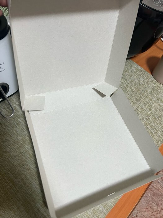 Фотография покупателя товара Коробка для пирога, белая, 23 х 23 х 5 см - Фото 3