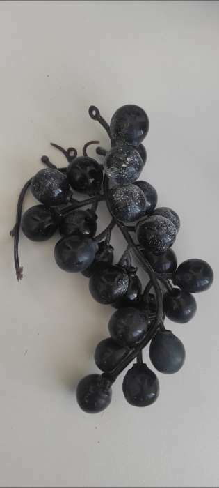 Фотография покупателя товара Муляж "Виноград матовый" 24 ягоды 12 см, микс