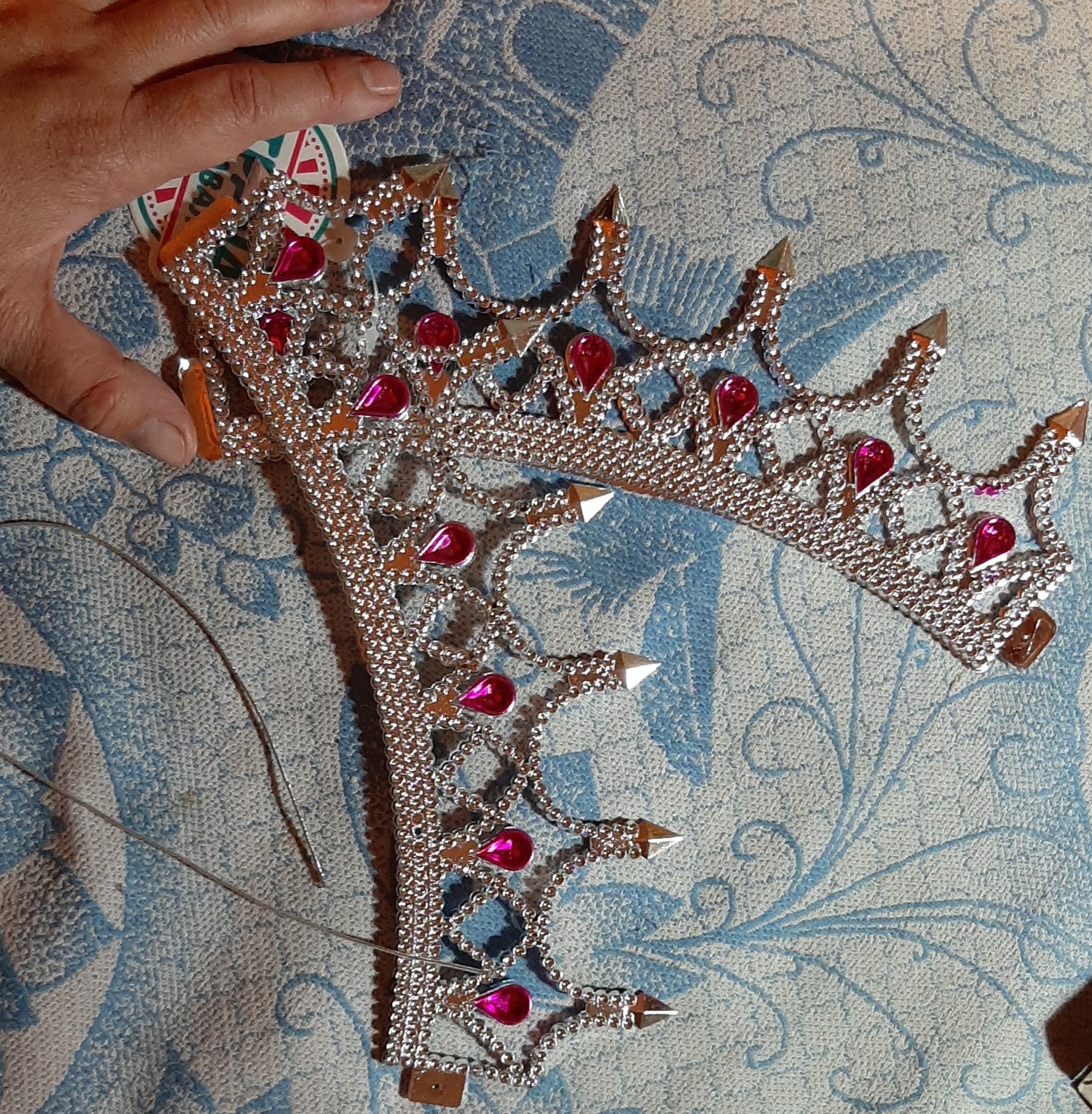 Фотография покупателя товара Венец королевы, цвет серебристый