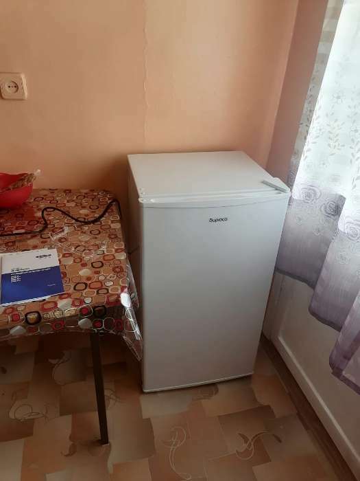 Фотография покупателя товара Холодильник "Бирюса" 90, однокамерный, класс А+, 94 л, белый НА УДАЛЕНИЕ - Фото 2