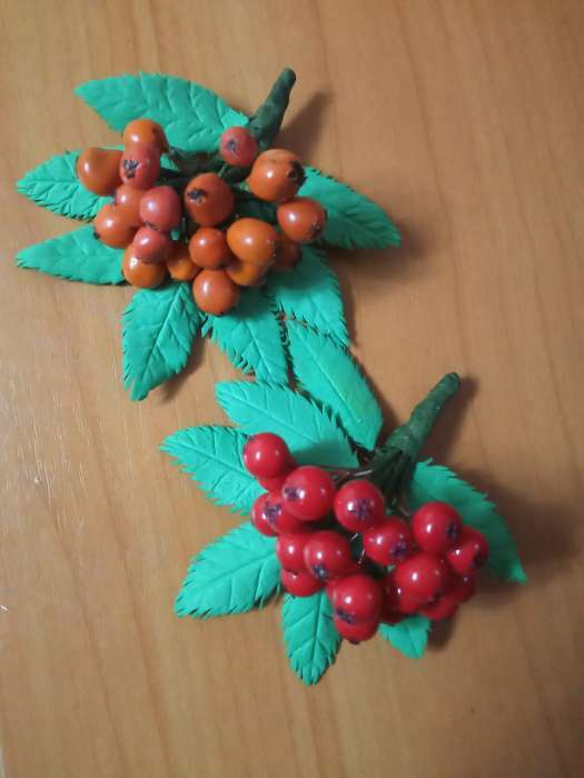 Фотография покупателя товара Декор для творчества "Ягодка красная" набор 50 шт диам 1 см - Фото 3