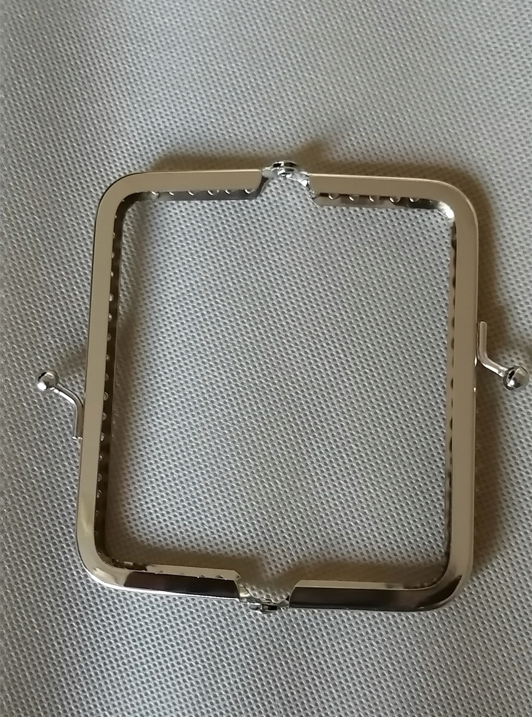 Фотография покупателя товара Фермуар пришивной «Прямоугольник», 10 см, цвет серебряный - Фото 2