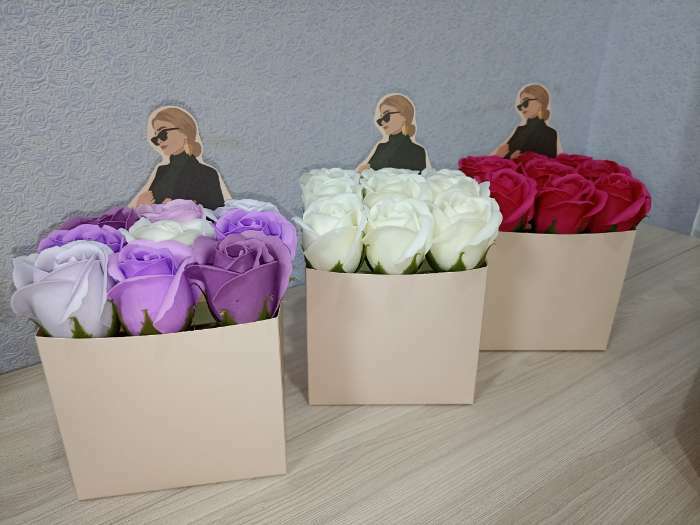 Фотография покупателя товара Коробки для мини букетов «LADY», 12 × 20 × 10 см - Фото 4