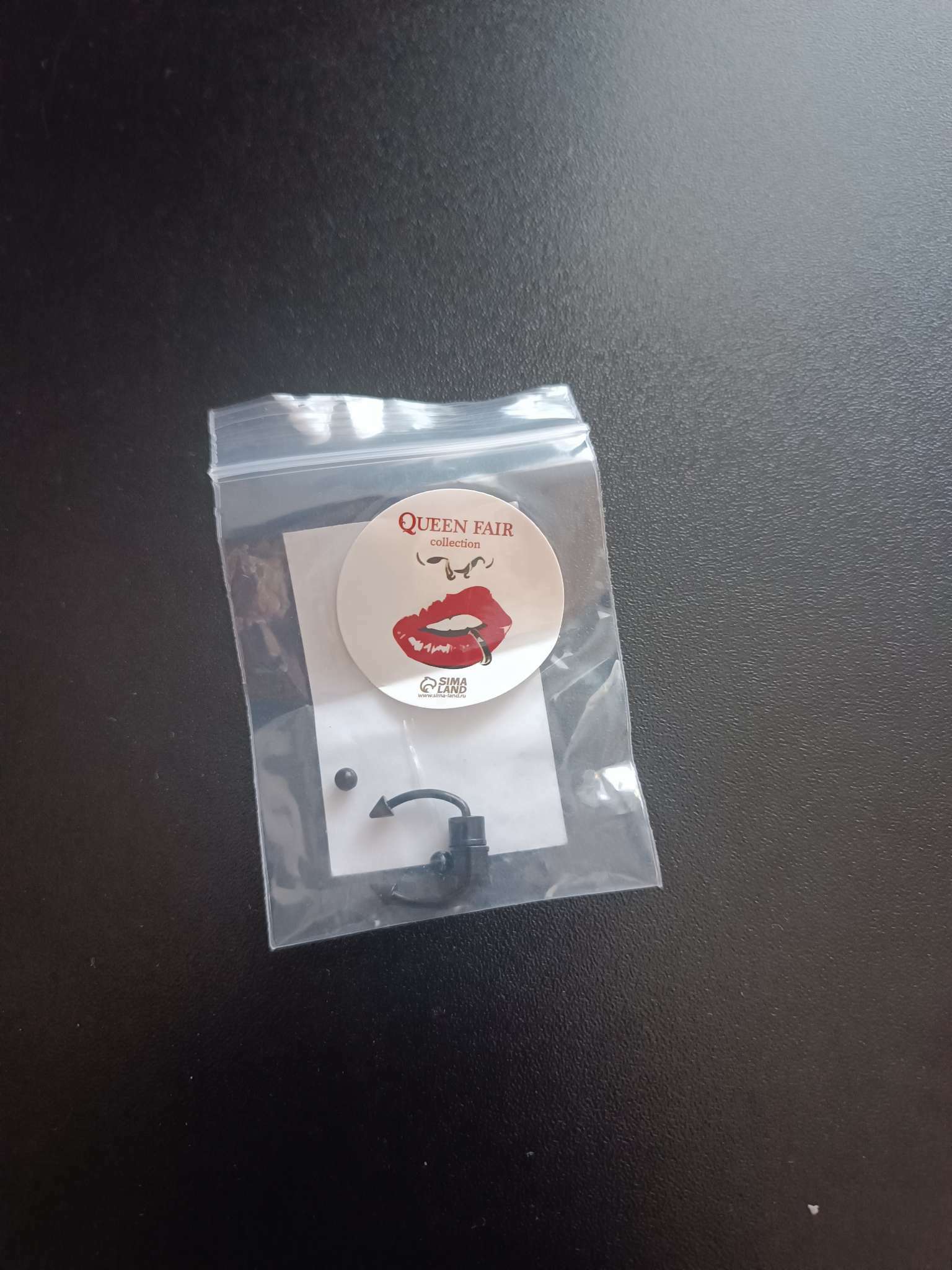 Фотография покупателя товара Пирсинг в нос (фейк для септума) со сменными насадками, на магните, L=12 мм, цвет чёрный