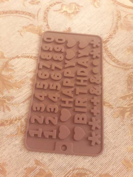 Фотография покупателя товара Форма для шоколада Доляна «Плитка», силикон, 21×11 см, 12 ячеек (2,7×3,9 см), цвет коричневый - Фото 80
